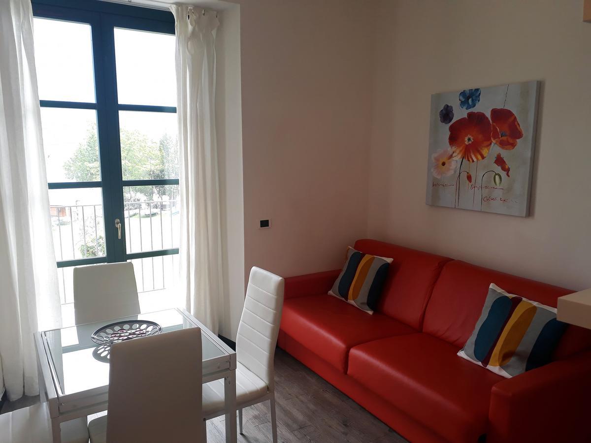 Campione Giulia Exclusive Lakefront Apartment By Gardadomusmea Campione del Garda Bagian luar foto